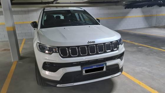 JEEP COMPASS 1.3 T270 TURBO FLEX LONGITUDE AT6